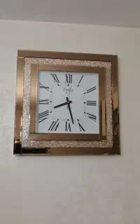 ساهت دیواری نو / ساعت عقربه ای دیواری