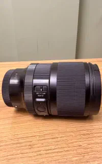 لنز ۵۰ فیکس f 1.4 sigma