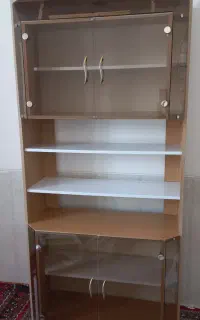 کمد و کتابخانه
