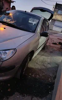 ماشین۲۰۶تیپ۲