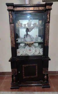 بوفه‌طرح‌هخامنشی
