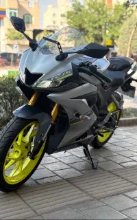 r15 ریس وارداتی