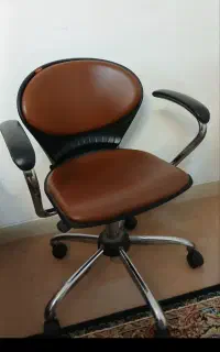 صندلی اداری نیلپر