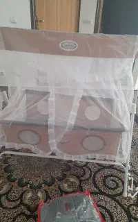 گهواره درخدنویک عددآغوشی نواستفاده نشده