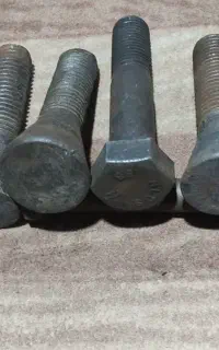 پیچ و مهره