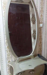 آینه قدی به همراه۲ کشاب