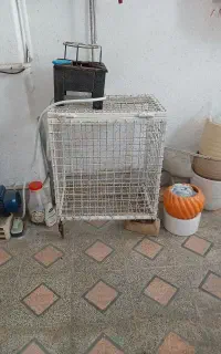 سطل آهنگی زباله دردار