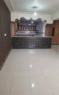 طبقه بالا ویلایی کوی طالقانی