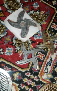 پنجره و تیغه چرخ گوشت 32