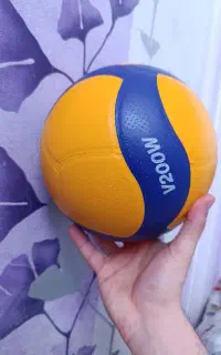 توپ میکاسا v200w مناسب مسابقات