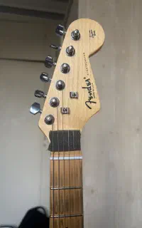 گیتار الکتریک فندر fender stratocaster