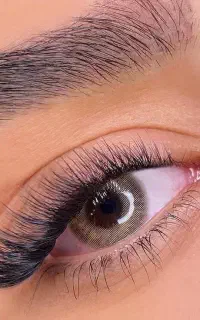 خدمات کاشت مژه و اکستنشن (نازی آباد)