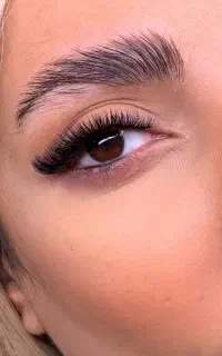 اکستنشن مژه و لیفت ابرو و مژه