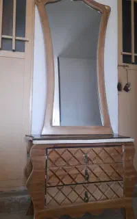 اینه دلاور