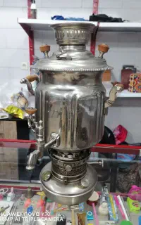سماور نفتی قدیمی و سالم در حد نو