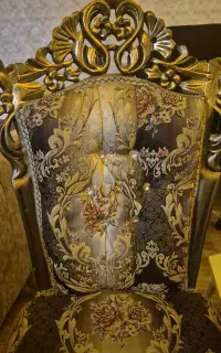 صندلی سلطنتی درحدنو