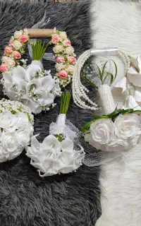 دسته گل عروس گلبهار