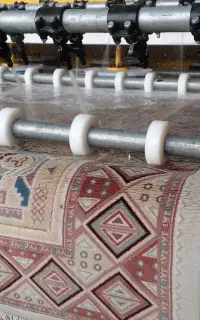 کارگر جهت  قالیشویی