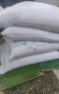 کود اوره به تعداد 8کیسه