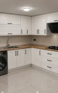 کابینت نئوکلاسیک با صفحه بلوطی