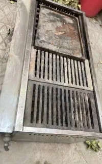 دستگاه گریل پایه دار