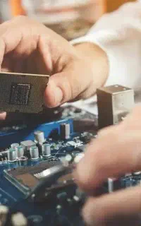 خدمات تعمیرات کامپیوتر.سرویس قطعات. نصب ویندوز.