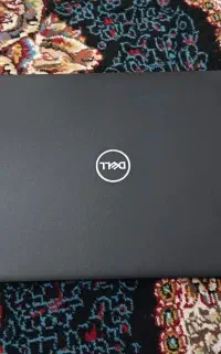 لپ تاپ Core i5 نسل 8 فروش فوری