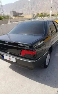 پژو مشکی ۸۳