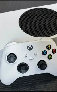 xbox series sبه همراه دسته اضافه اورجینال
