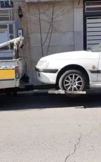 یدک کش شبانه روزی