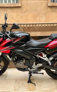 NS 200 ان اس