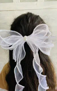 دست سازه گیره دختر و کش مو