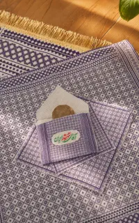 سجاده جانماز طرح زیلو بیت رهبری