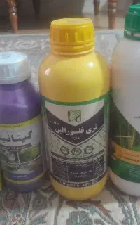 سم علف کش حشره کش