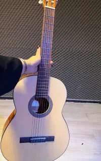 گیتار کلاسیک کورت