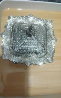 قندان