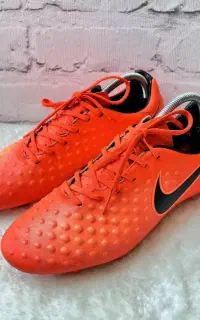 کفش فوتبال اورجینال نایک Nike