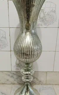 گلدان طرح شیشه شکسته