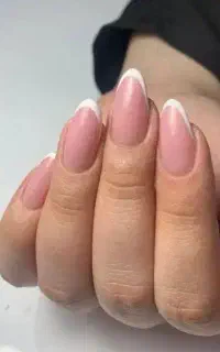 نیازمند همکار فقط ناخن کار اجاره1500