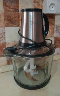 خرد کن و گوشت کوب ۳ کاره