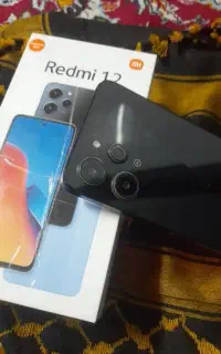 گوشی موبایل.  Redmi12