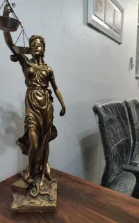 وکیل پایه یک دادگستری
