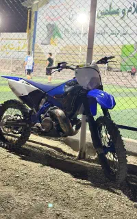 yz250