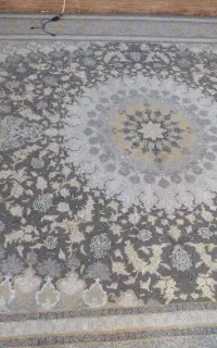 قالی دوازده متری