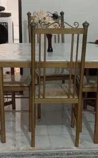 یک نهار خوری ۴نفره