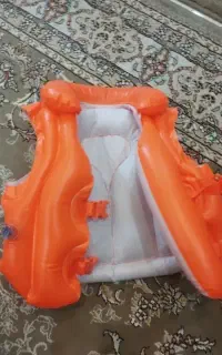 جلیقه شنا بادی