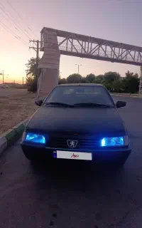 پژو 405 مدل 87