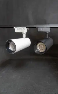 چراغ ریلی ۳۰ وات مشکی و سفید - سه رنگ نور
