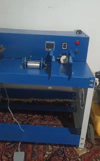دستگاه دستمال کاغذی