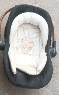 کریر،آغوشی